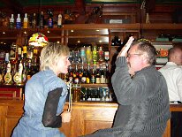 20070930_002 Carina är lycklig att lyssna på Lula