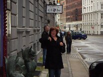 20070930_020 Lotta försöker se glad ut