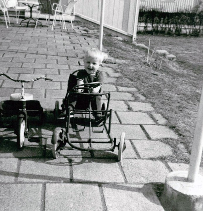 82e