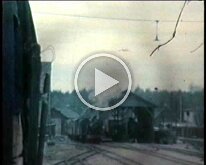 Tåg med ånglok på Ljungby station.